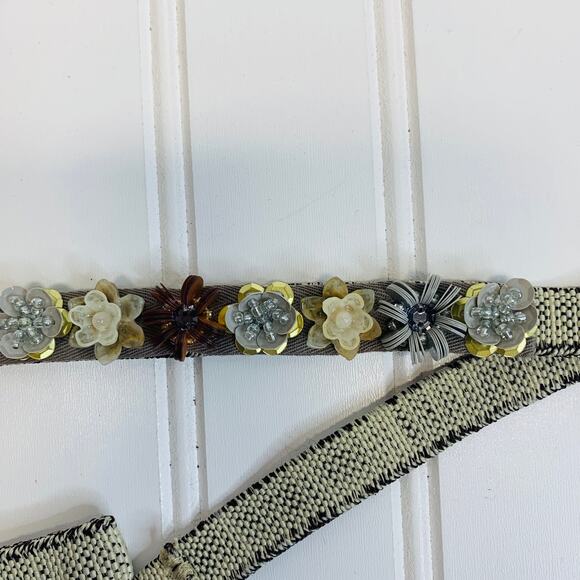 Beaded Flowers Stretch Belt Narrow Boho Shabby Chic Cottage - Picture 4 of 4